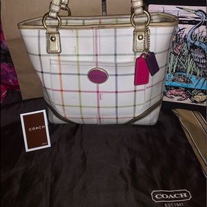 💕COACH HERITAGE TATTERSALL PLAID TOTE💕